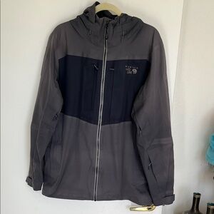 Mountain Hardware Straight Chuter Jacket Size L GUC
